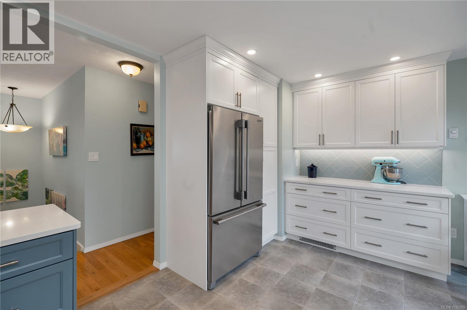 420 Goodwin Rd - 9