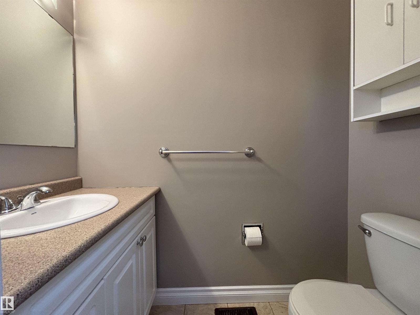 587 KNOTTWOOD RD W NW, Edmonton