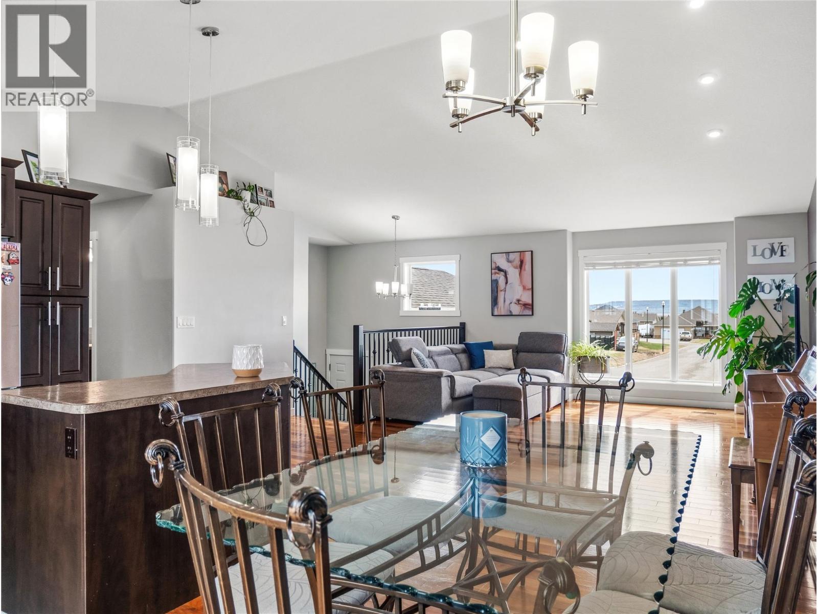1000 88 Avenue, Dawson Creek