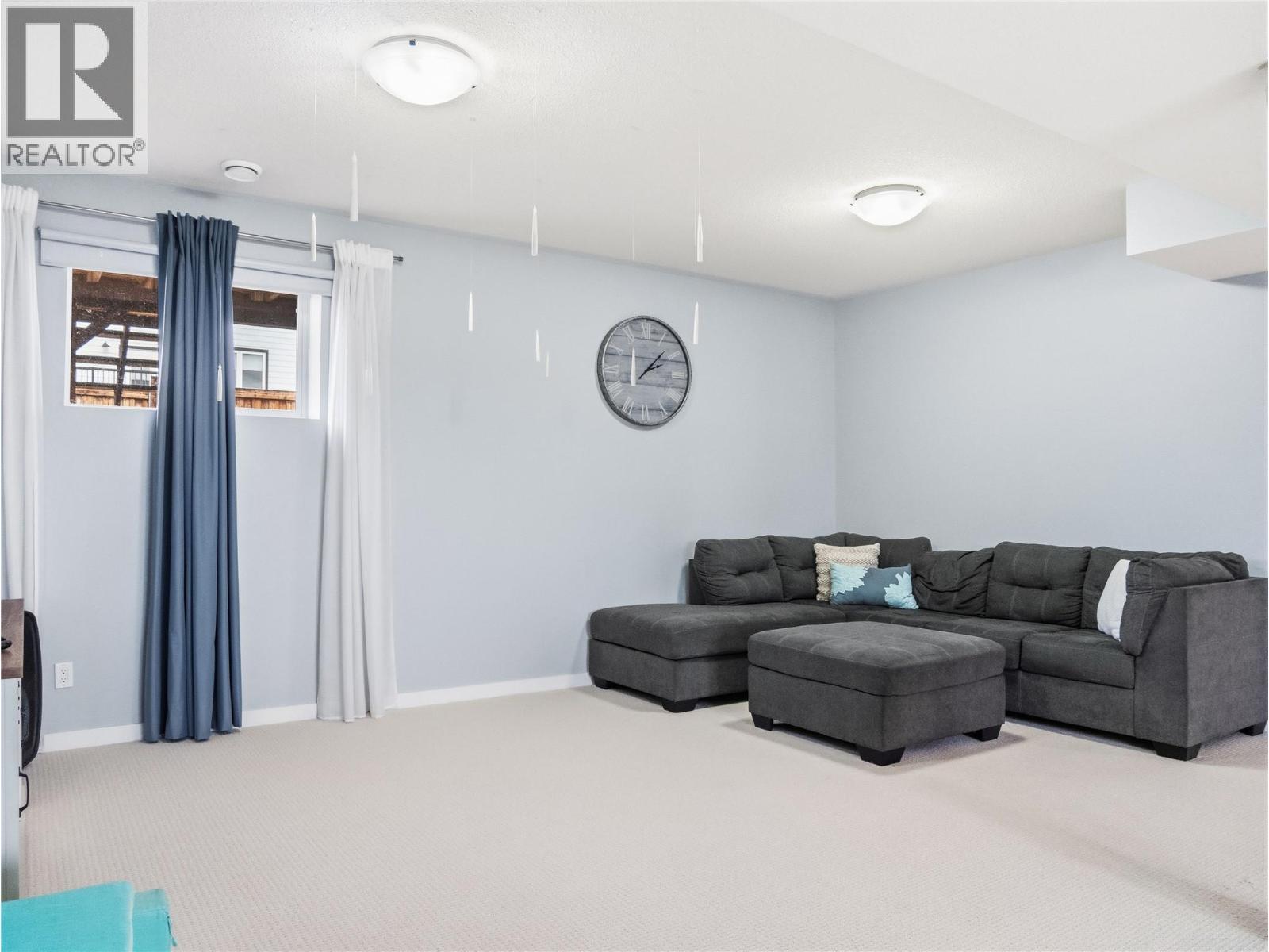 1000 88 Avenue, Dawson Creek