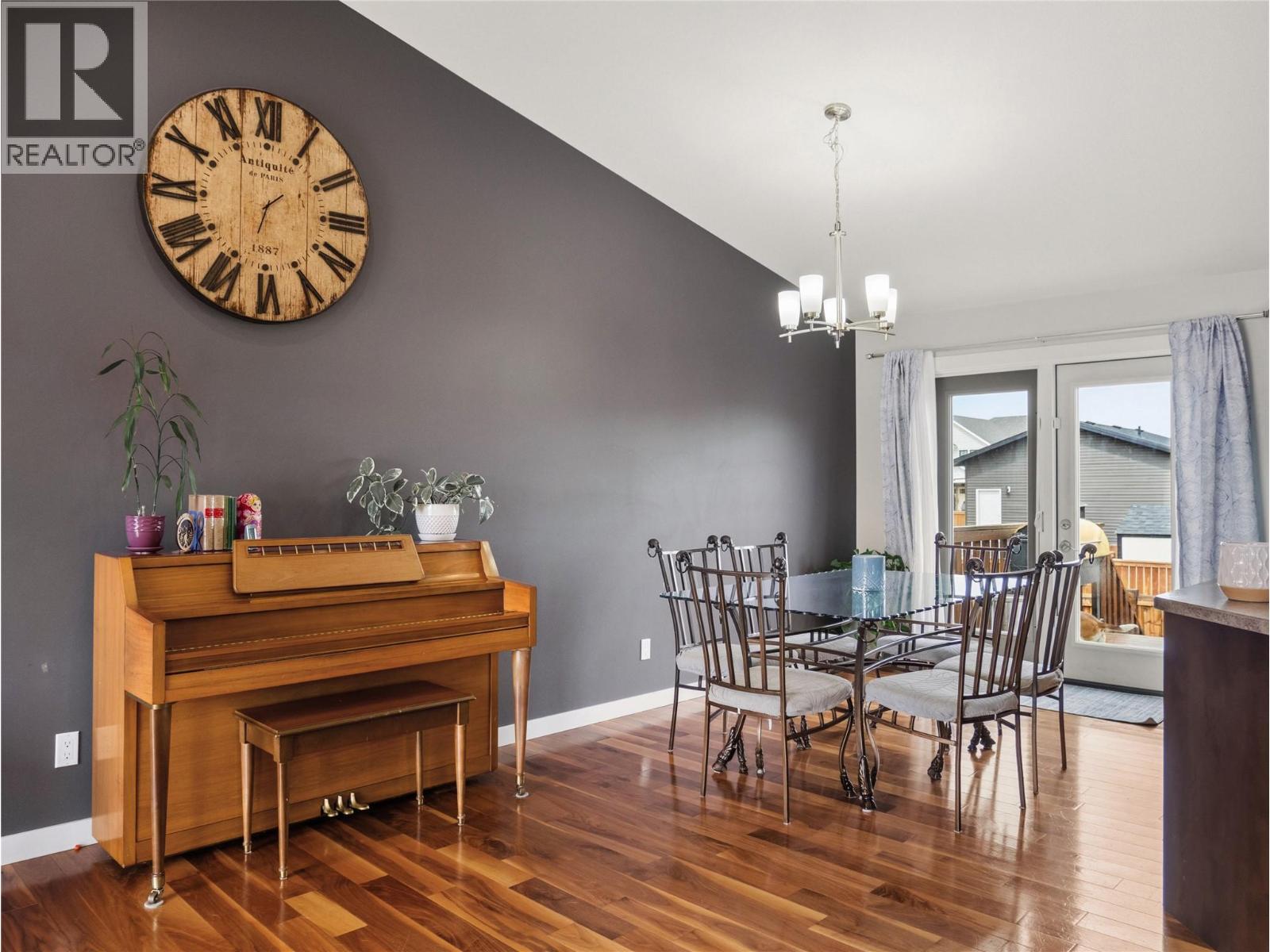 1000 88 Avenue, Dawson Creek