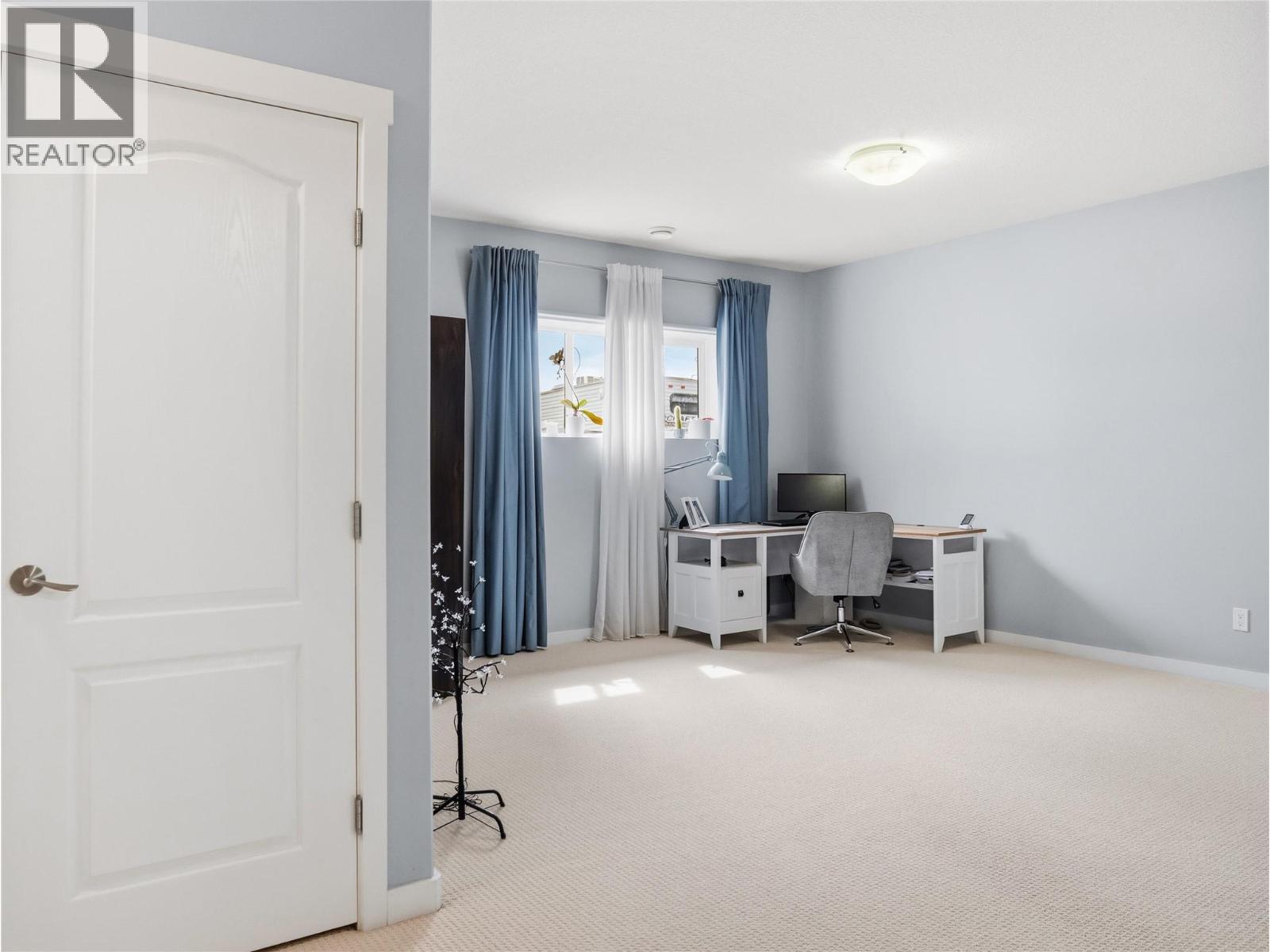1000 88 Avenue, Dawson Creek