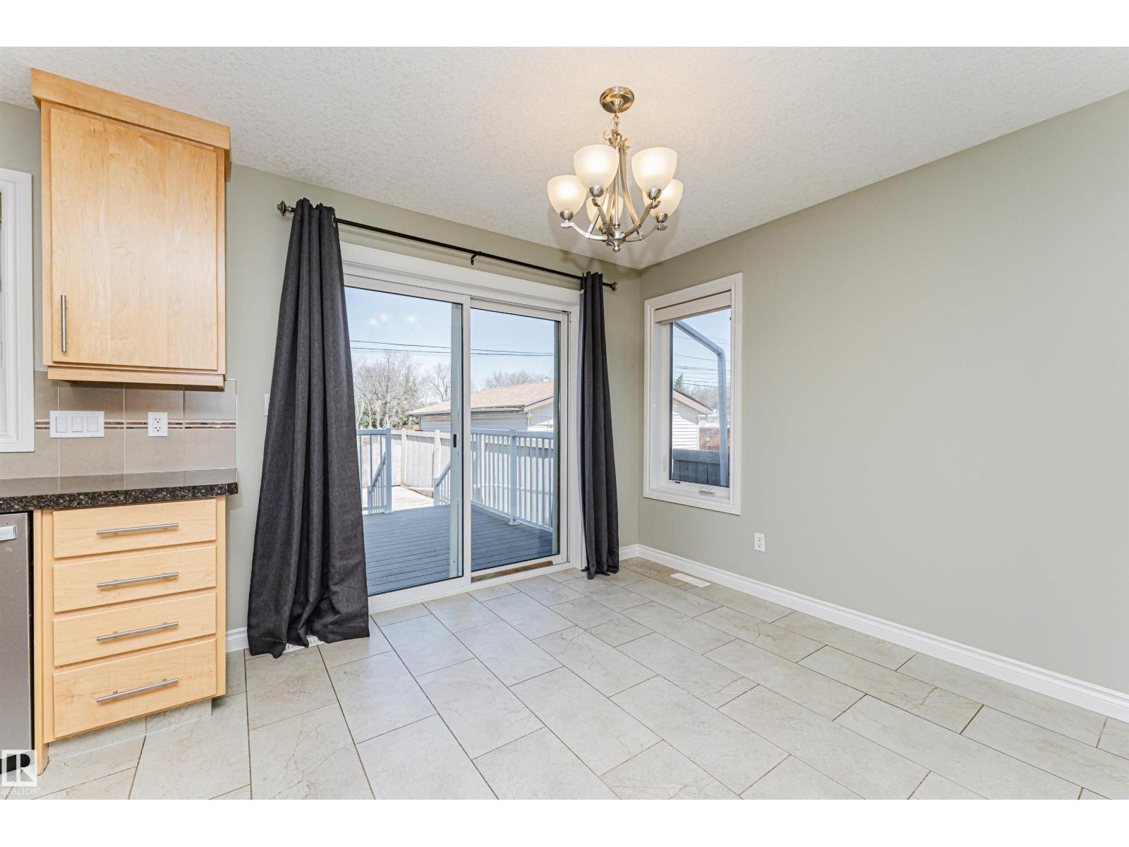 8530 76 AV NW, Edmonton