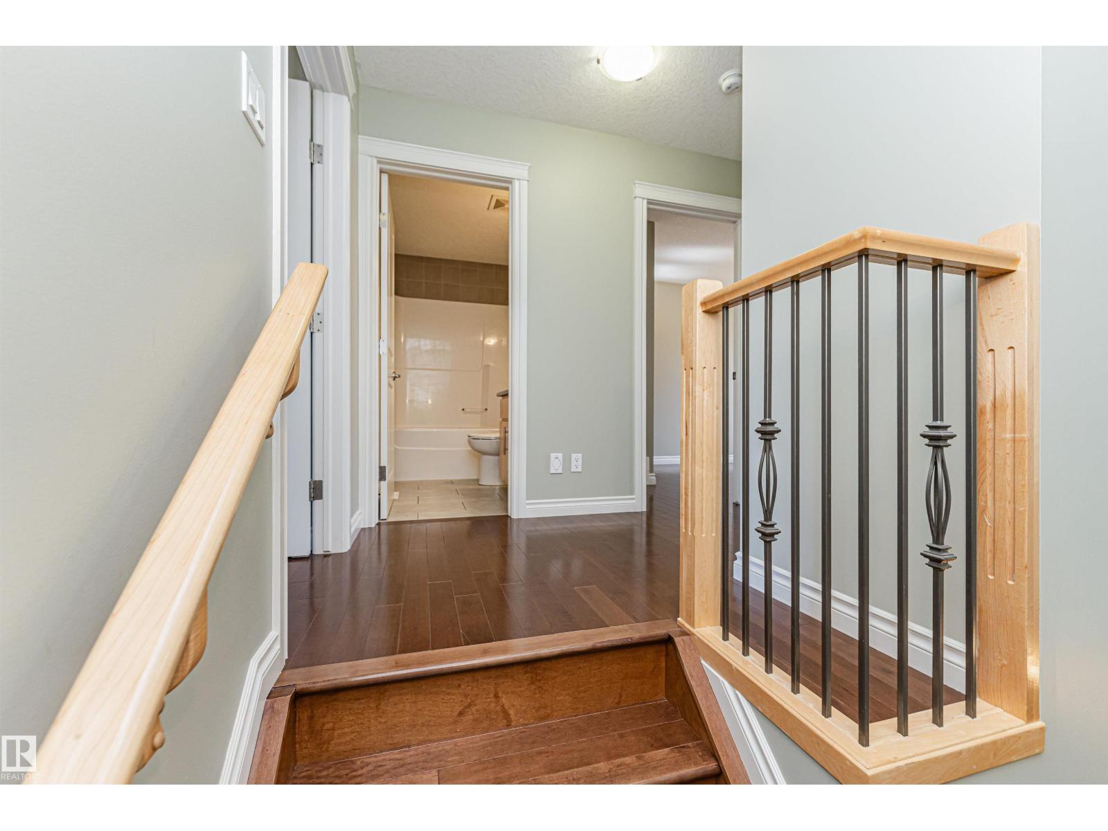 8530 76 AV NW, Edmonton