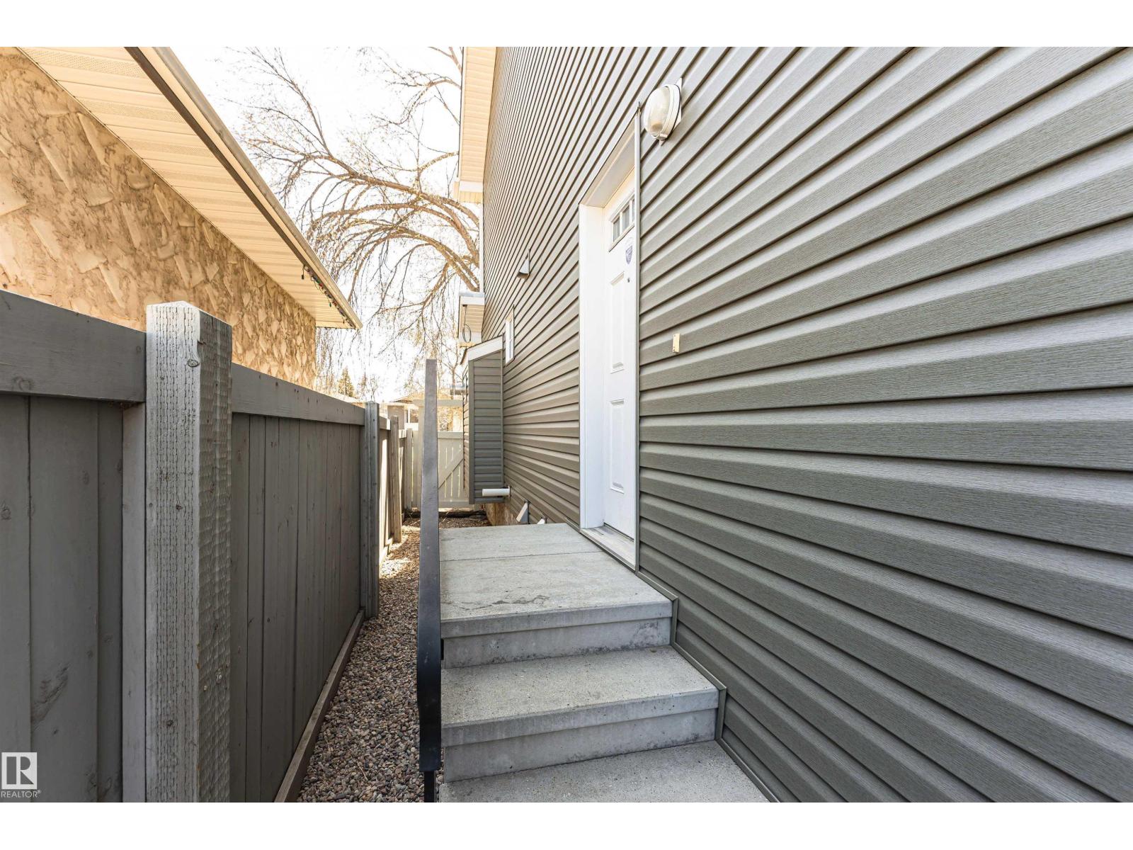8530 76 AV NW, Edmonton
