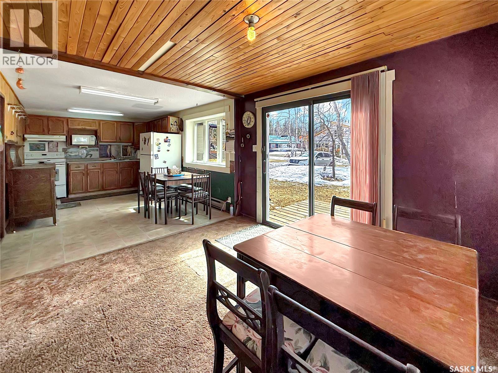 903 Balsam STREET - 11