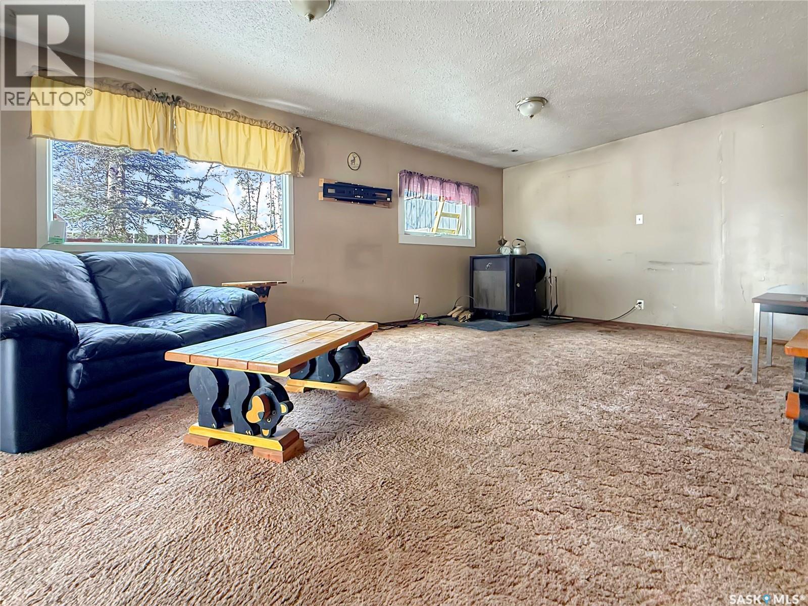 903 Balsam STREET - 16