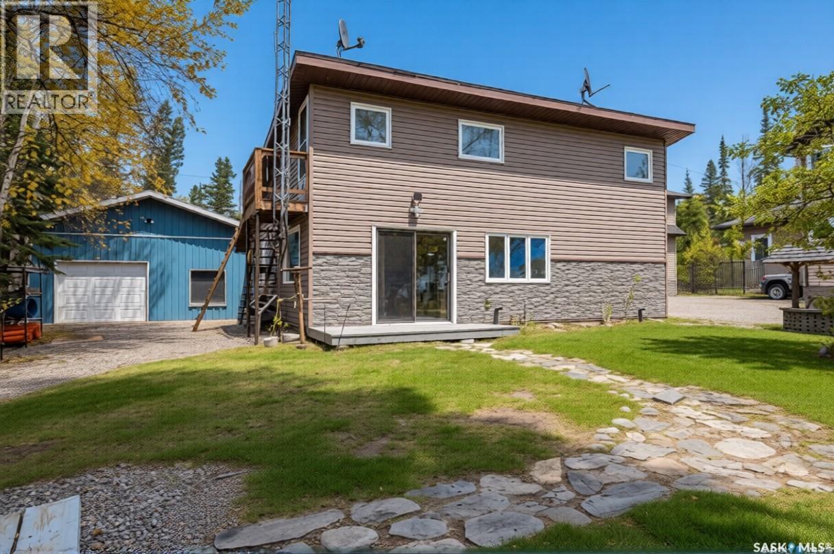 903 Balsam STREET - 40