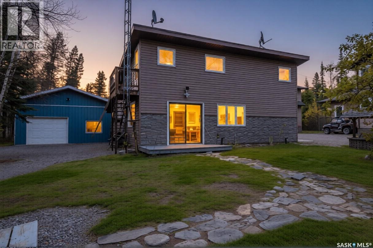 903 Balsam STREET - 41