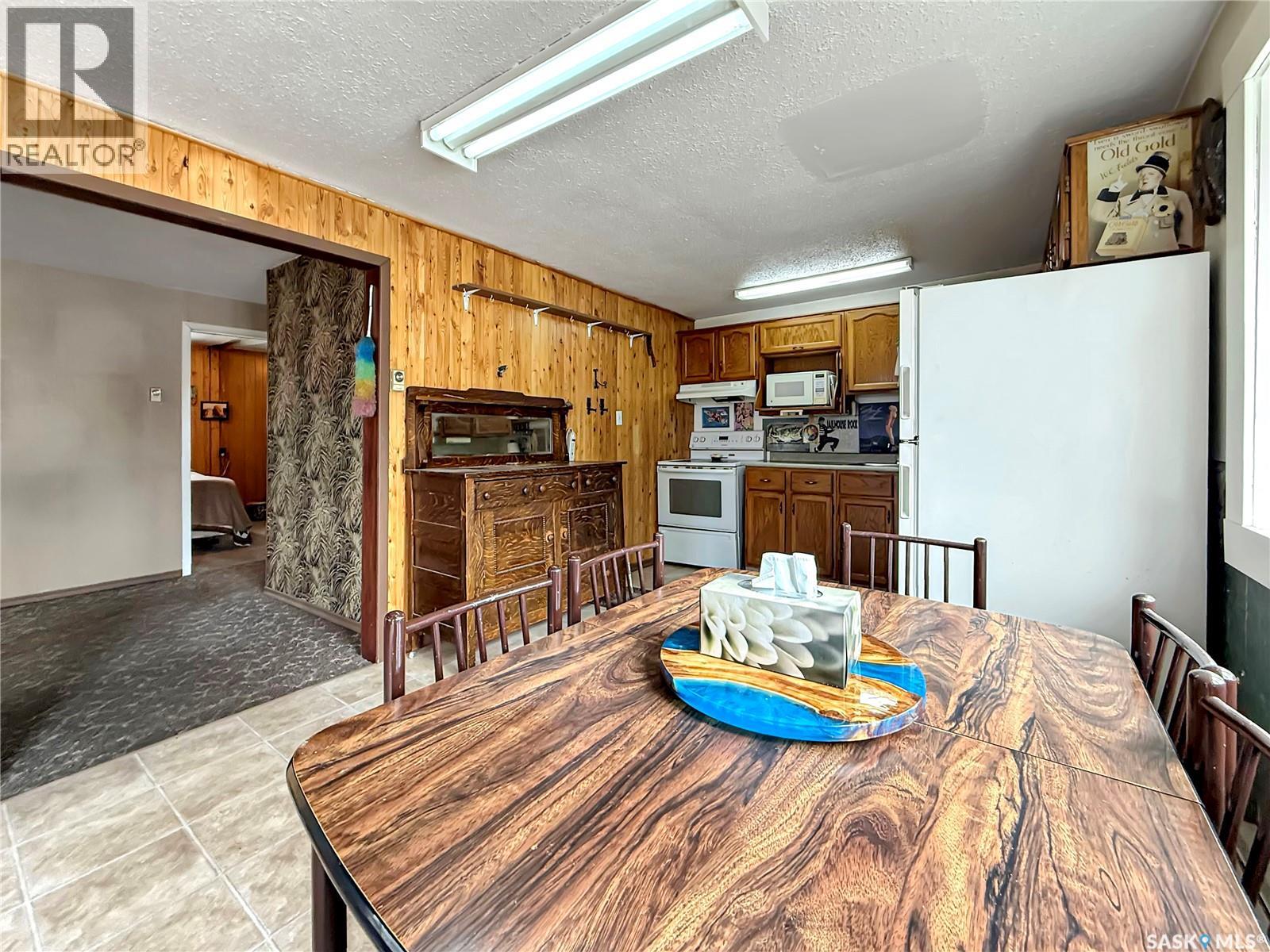 903 Balsam STREET - 8