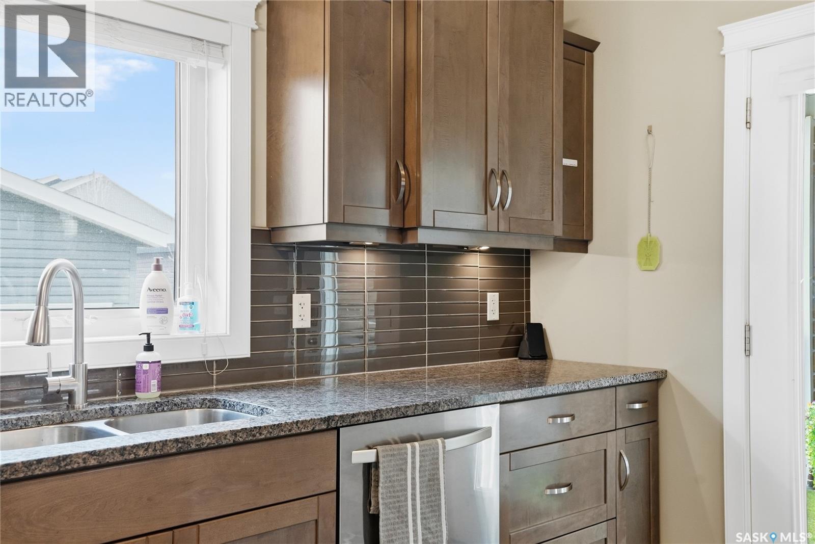 416 Golden Willow WAY — photo 15