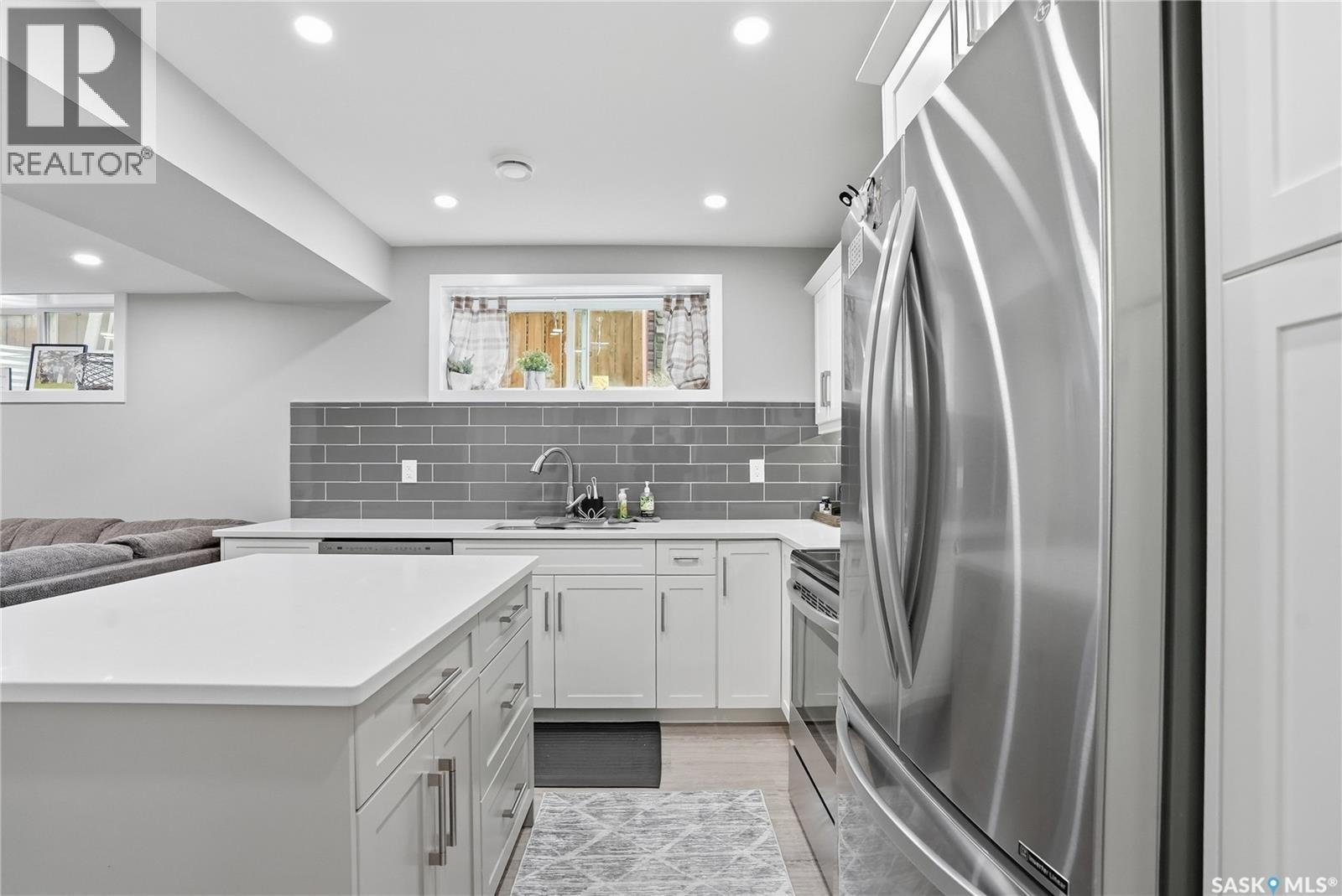 416 Golden Willow WAY — photo 31