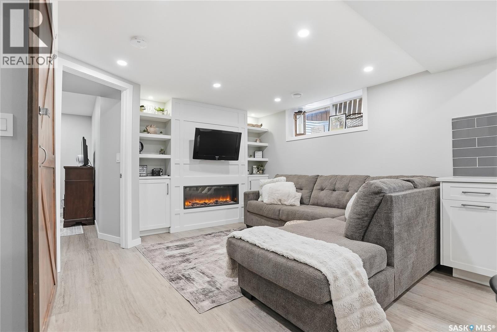 416 Golden Willow WAY — photo 33