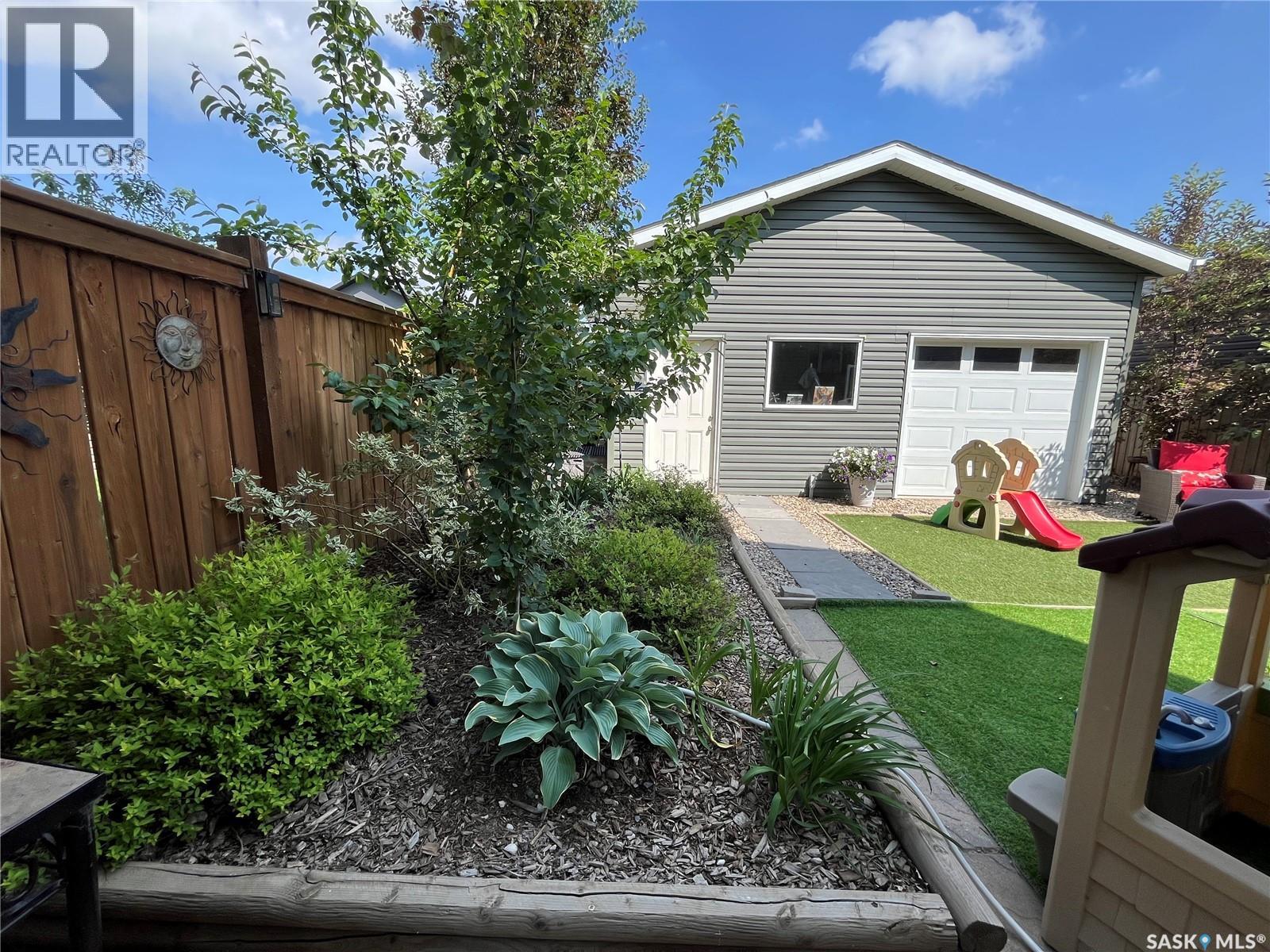 416 Golden Willow WAY — photo 47