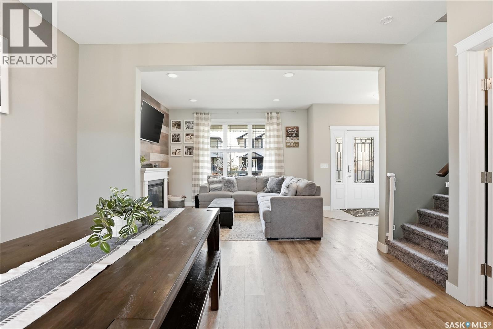 416 Golden Willow WAY — photo 8