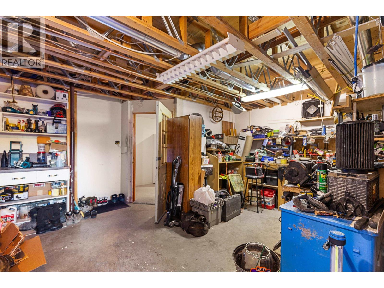 10725 GROVE ROAD - 25