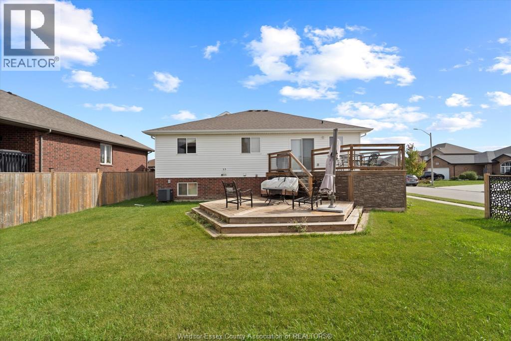 398 Poplar DRIVE, Belle River, Ontario, N8L0X7 — Photo 28