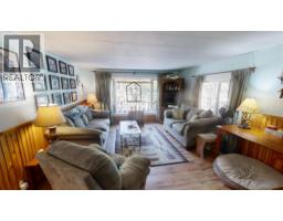 Primary Bedroom - 1278 Galena School Road, Spillimacheen, BC V0A1P0 Photo 6