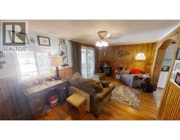 Living room - 1278 Galena School Road, Spillimacheen, BC V0A1P0 Photo 7
