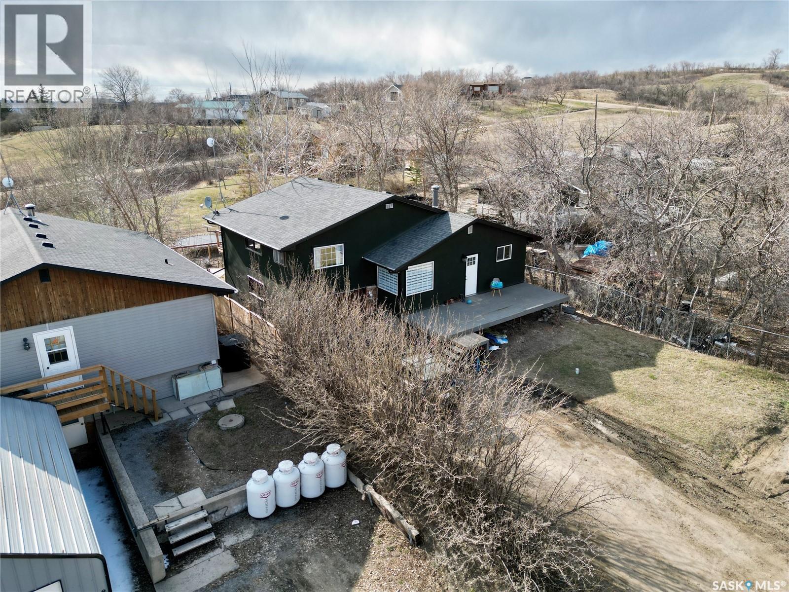 610 Aurora STREET - 18