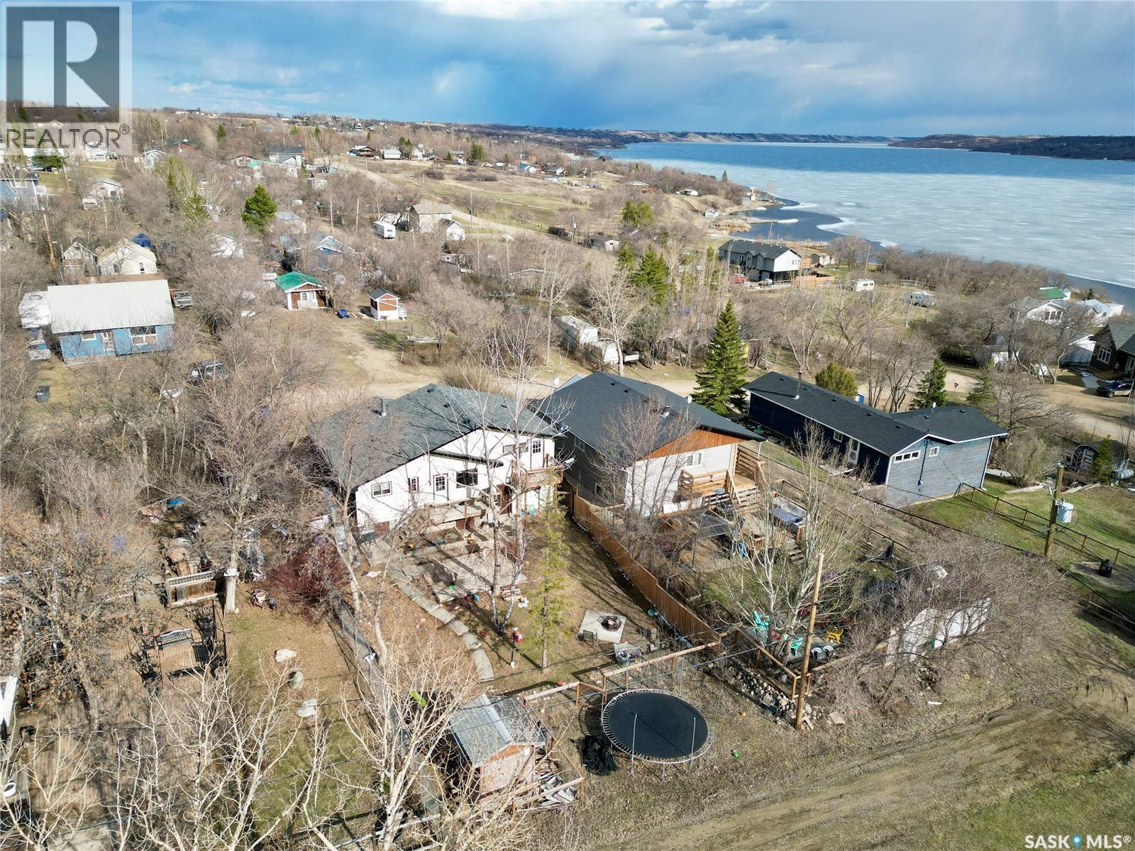 610 Aurora STREET - 22
