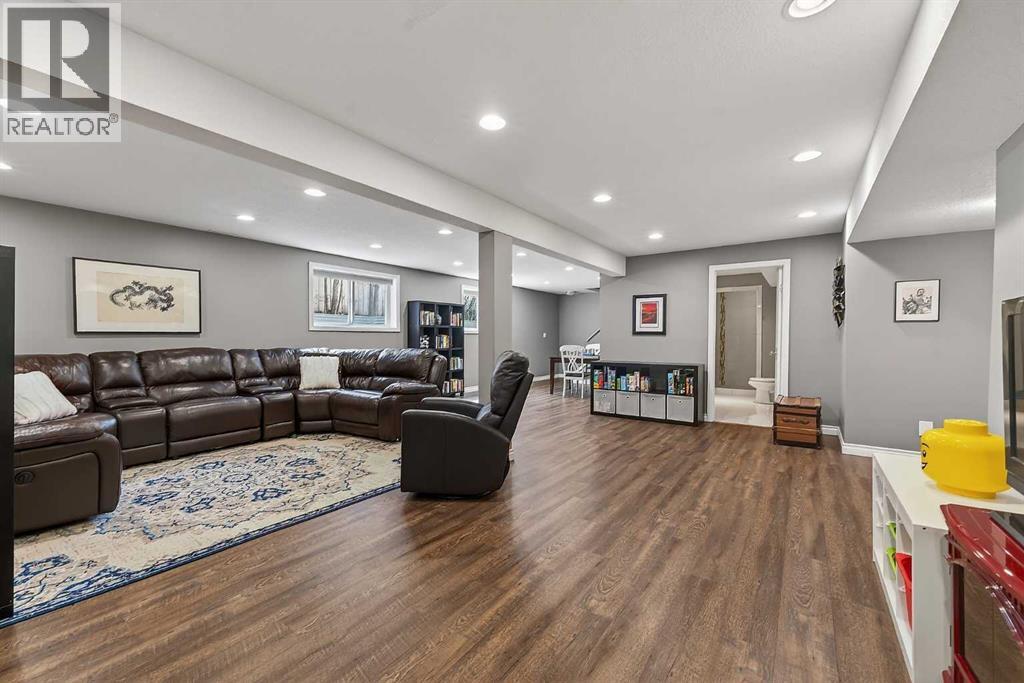 756 East Chestermere Drive - 29