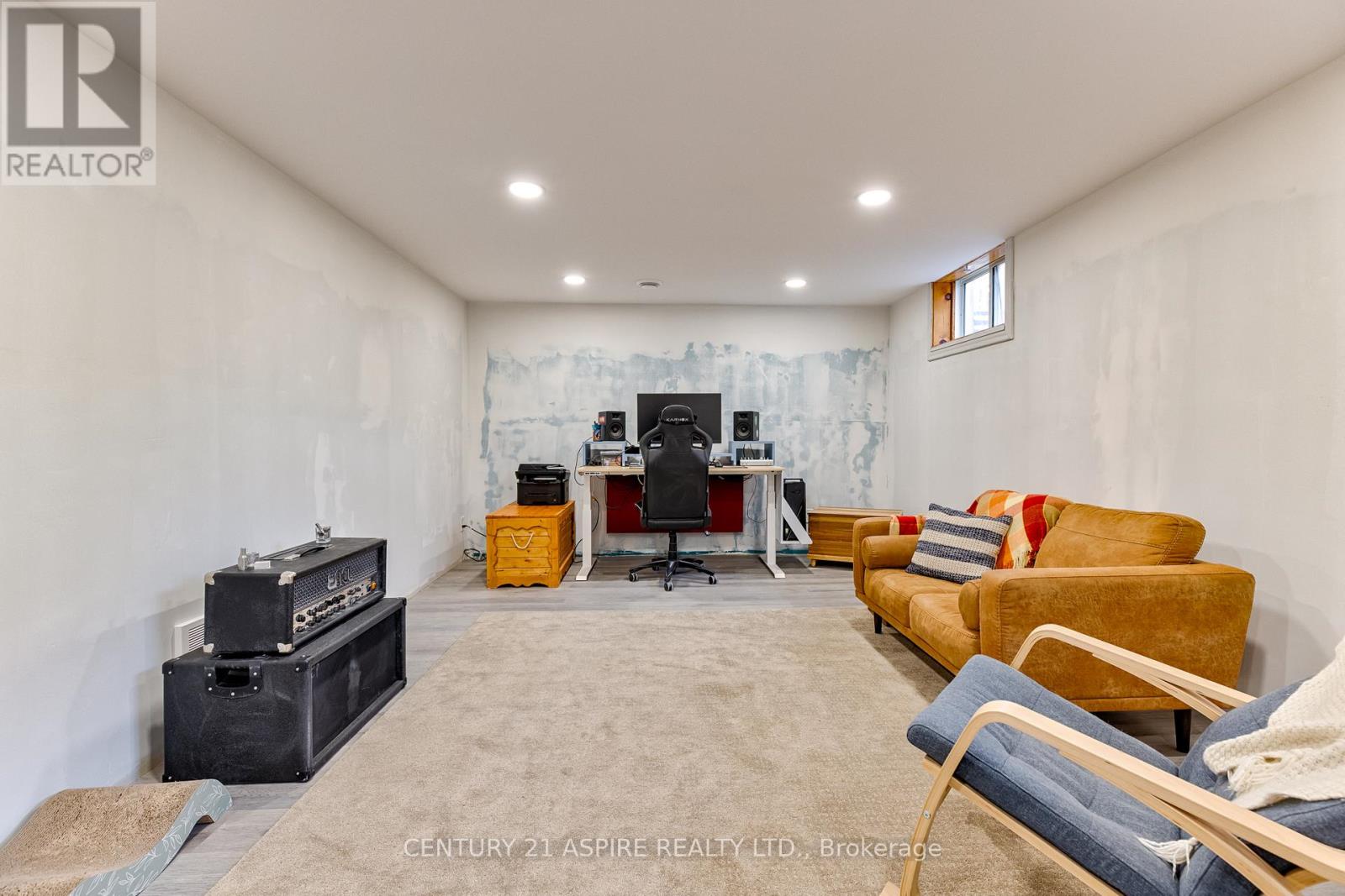 2A SELKIRK STREET - 38