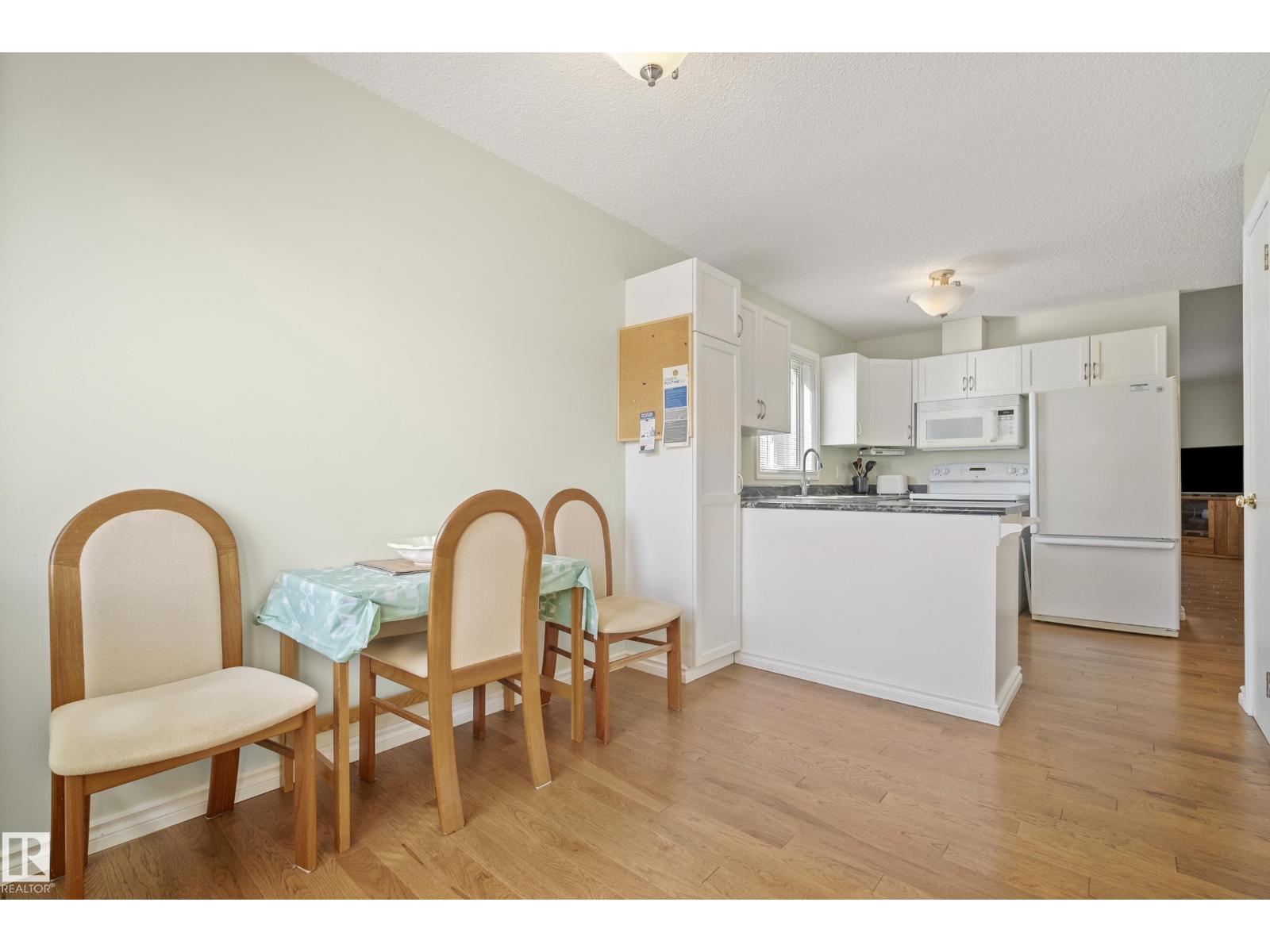 #4 15 Ritchie WY, Sherwood Park