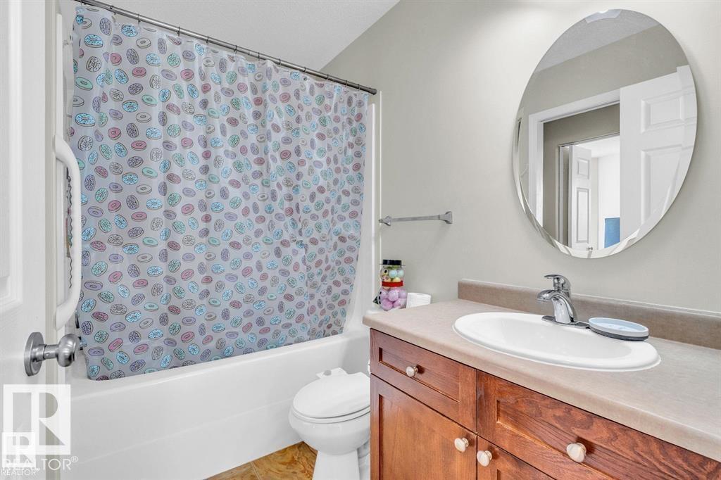 21223 92 AV NW, Edmonton