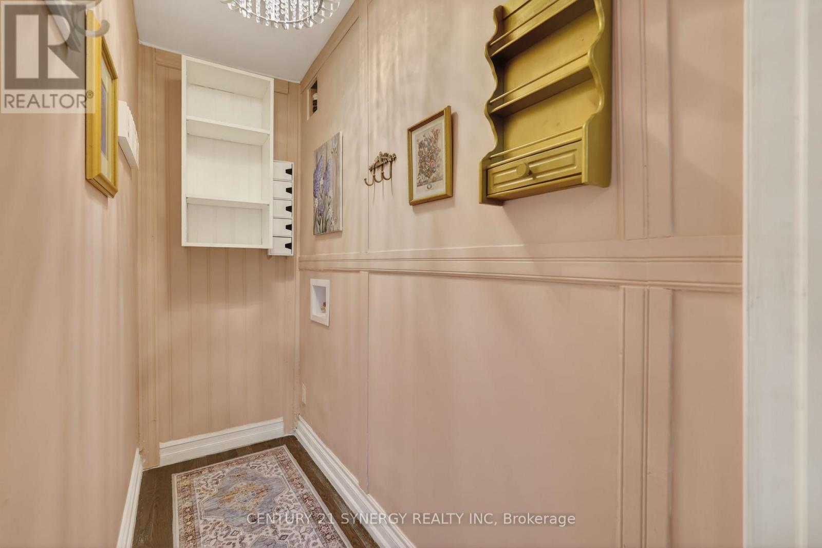 2358 JOLIFFE STREET - 8