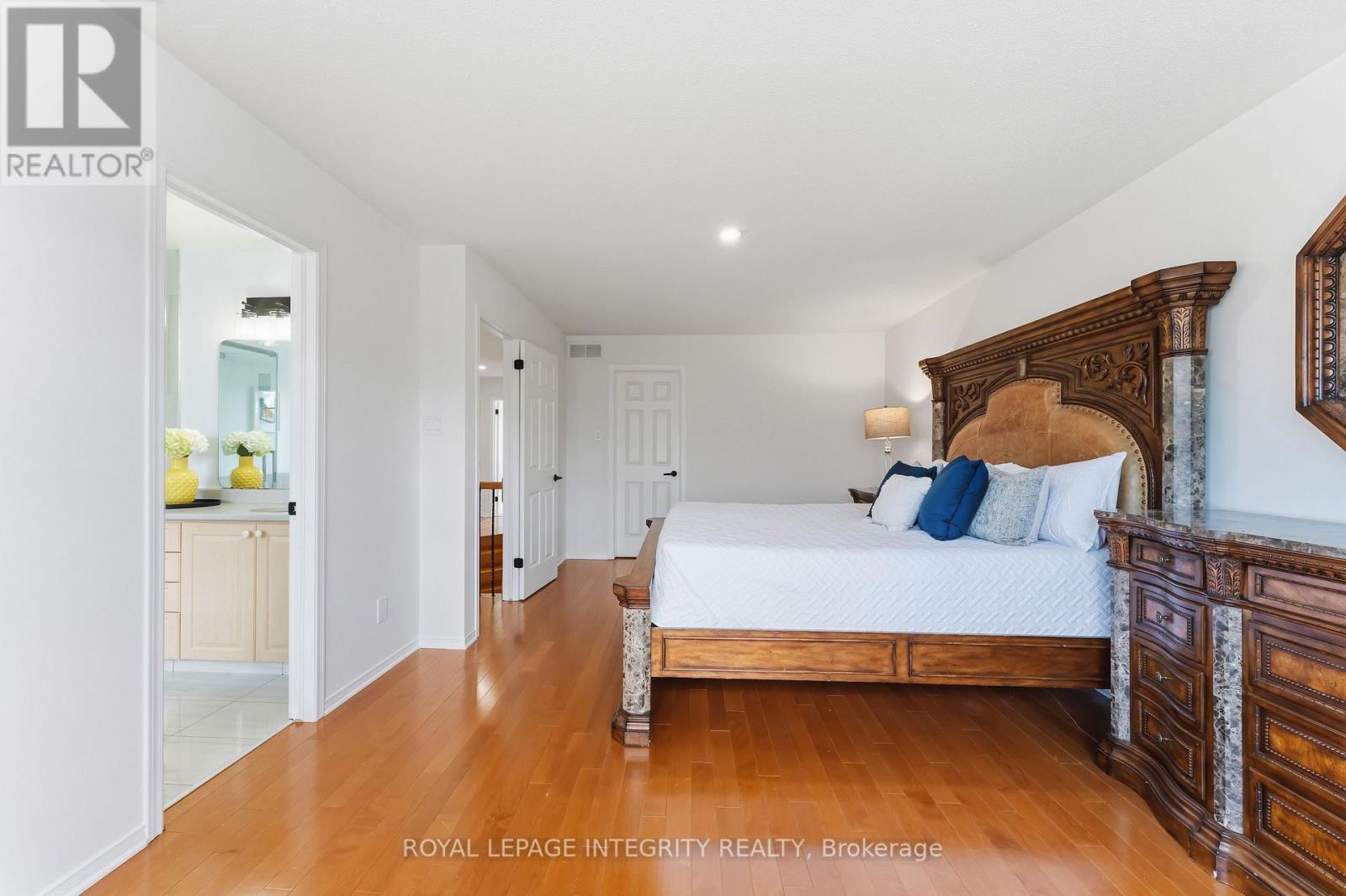 68 GREATWOOD CRESCENT - 19