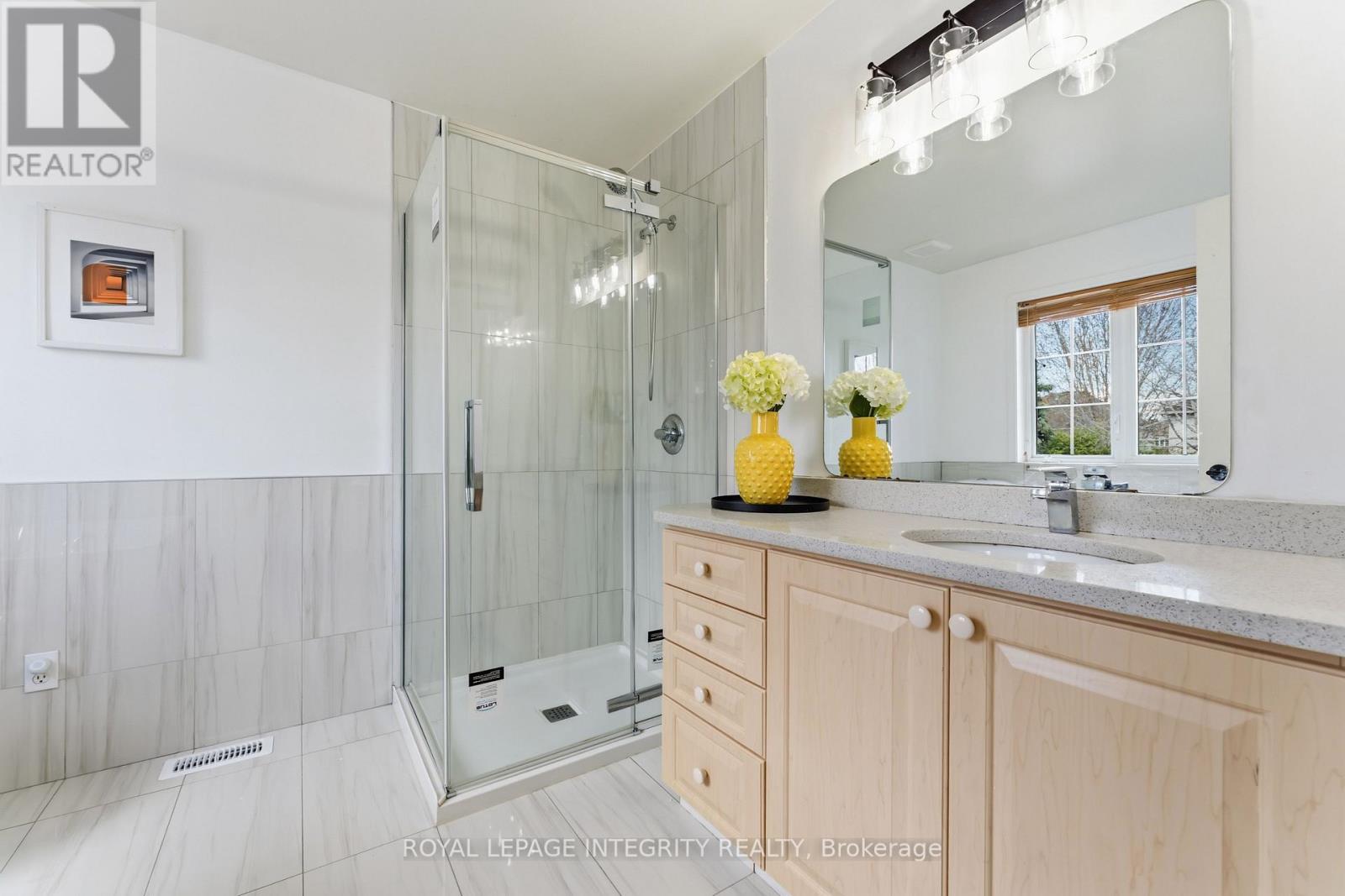 68 GREATWOOD CRESCENT - 20