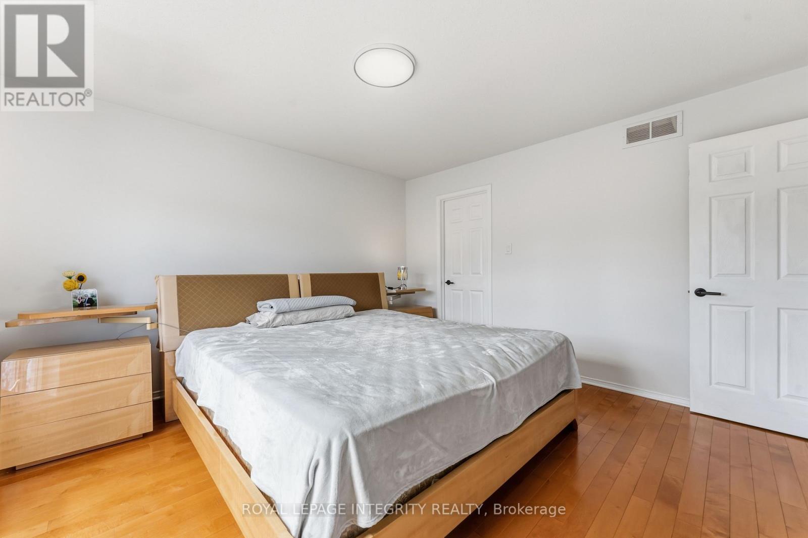 68 GREATWOOD CRESCENT - 28