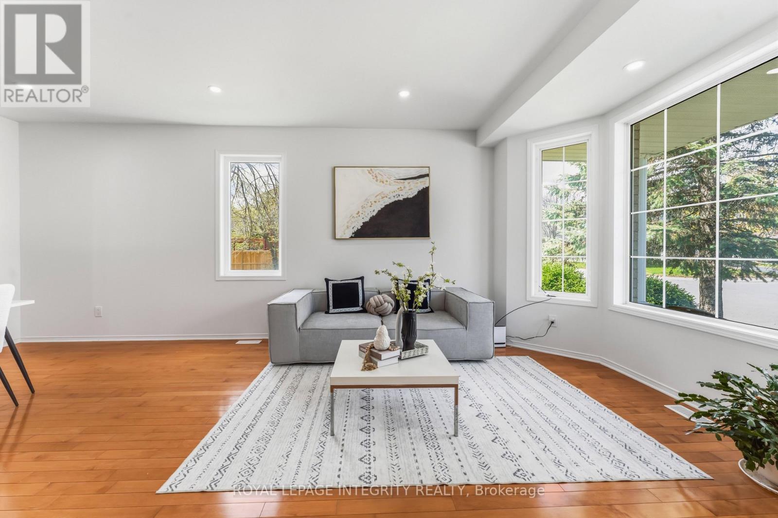 68 GREATWOOD CRESCENT - 6