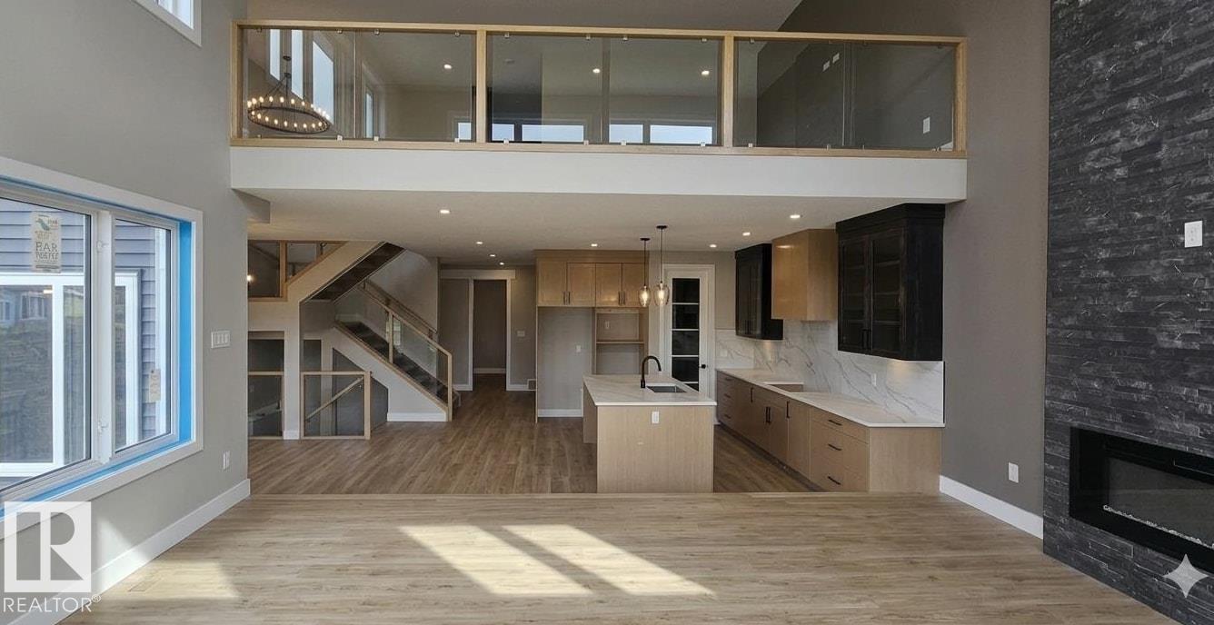 53 Mockingbird Cres - 9