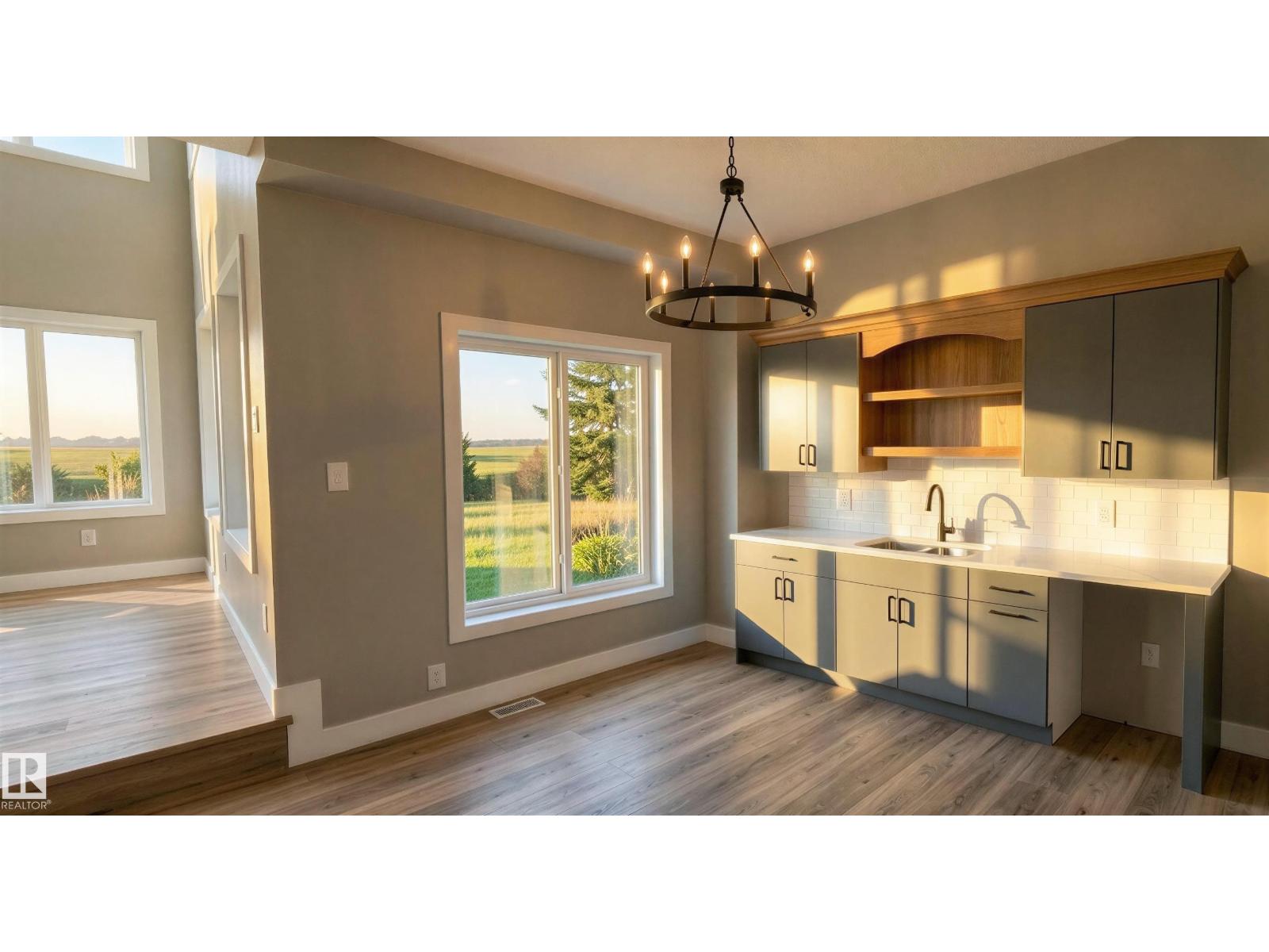 53 Mockingbird Cres - 7