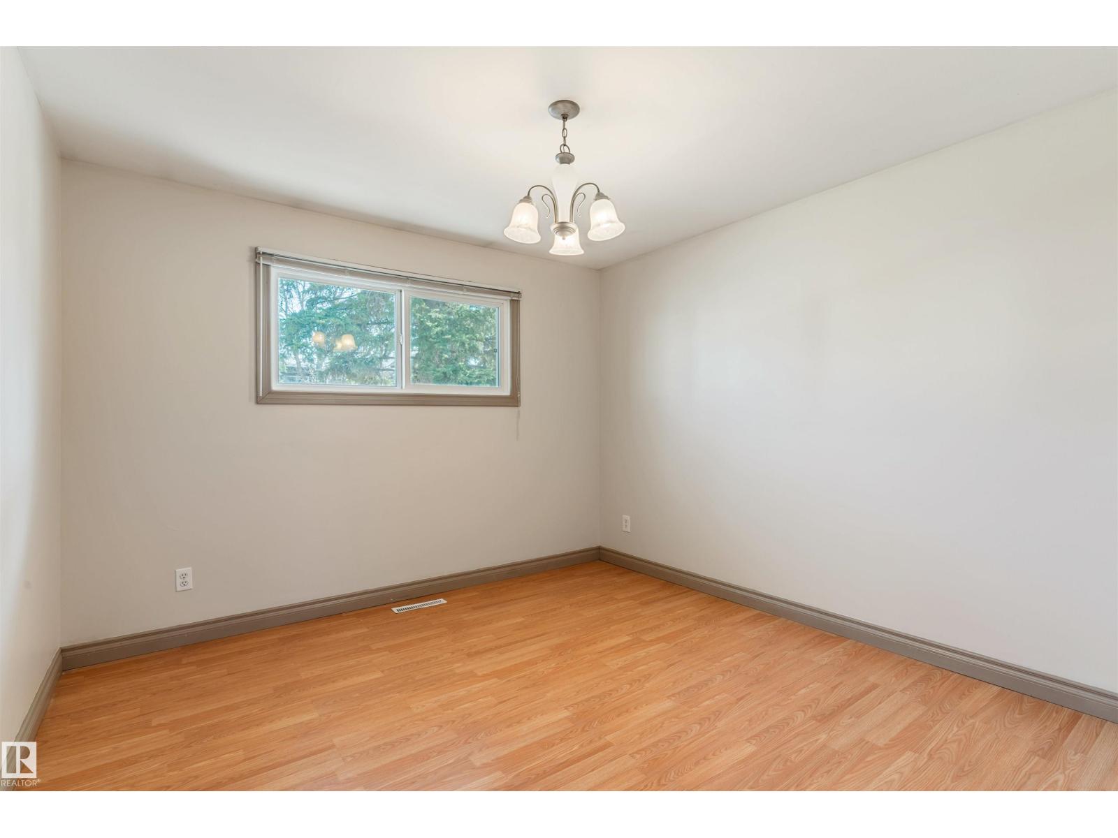 10620 68 AV NW, Edmonton
