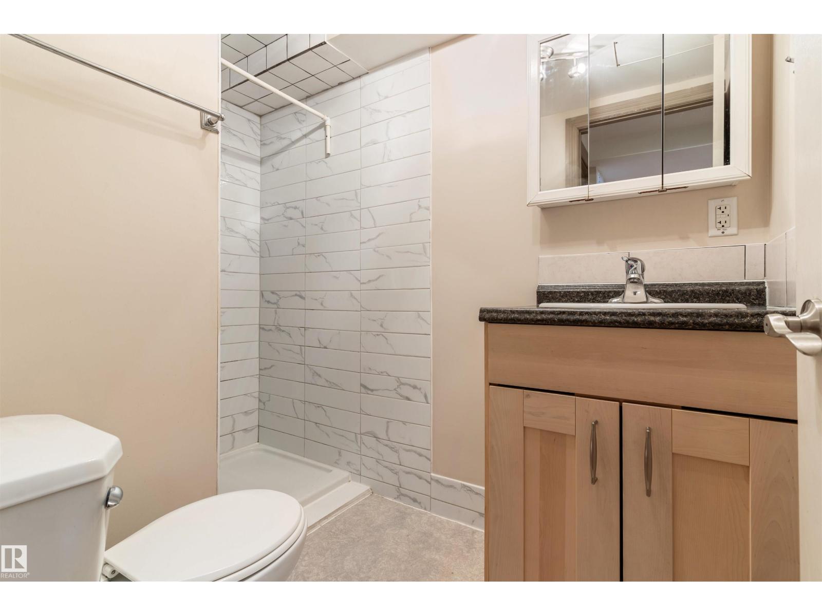 10620 68 AV NW, Edmonton