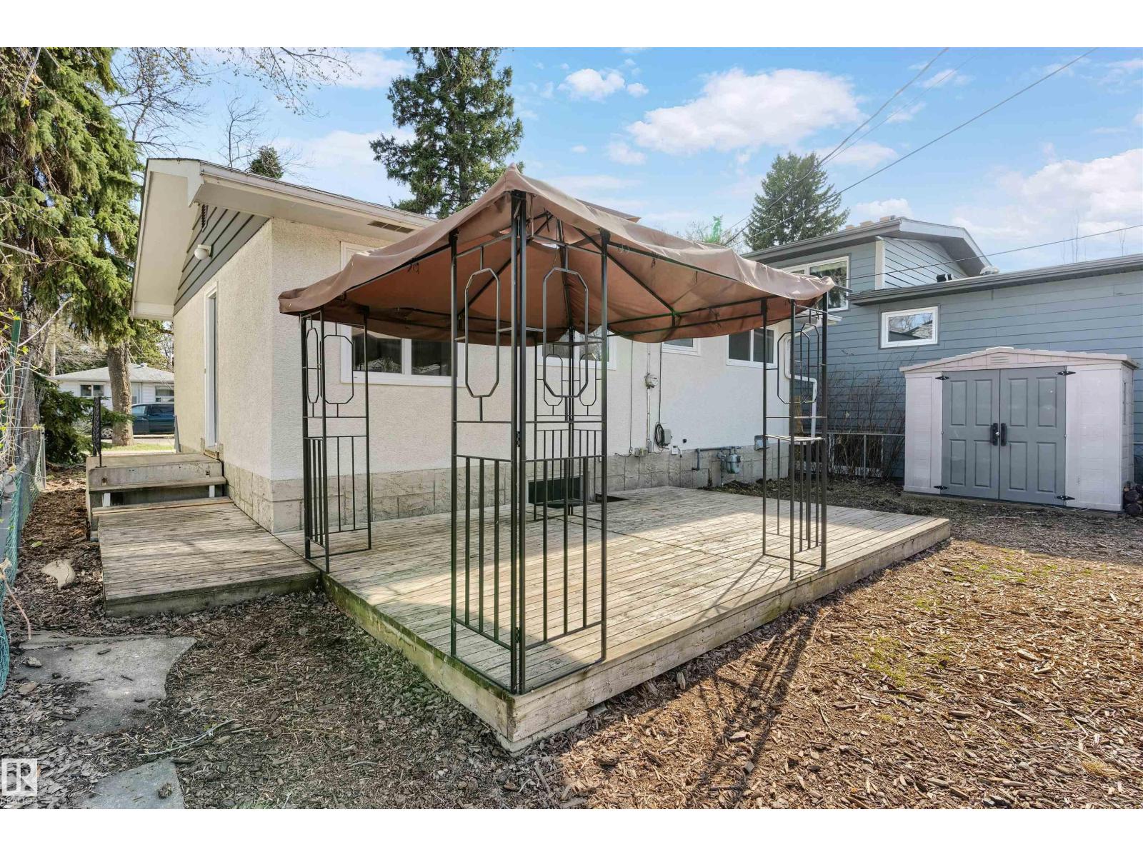 10620 68 AV NW, Edmonton