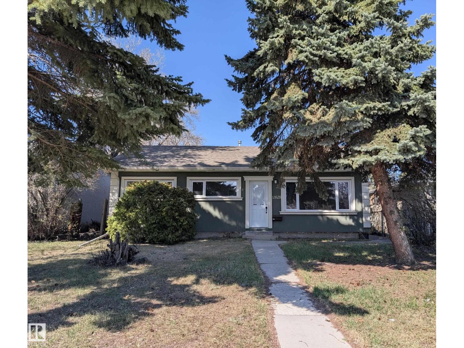 13528 139 ST NW, Edmonton