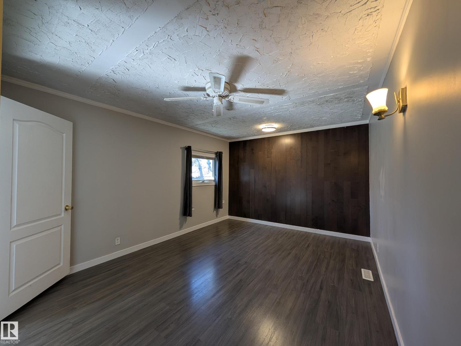 13528 139 ST NW, Edmonton