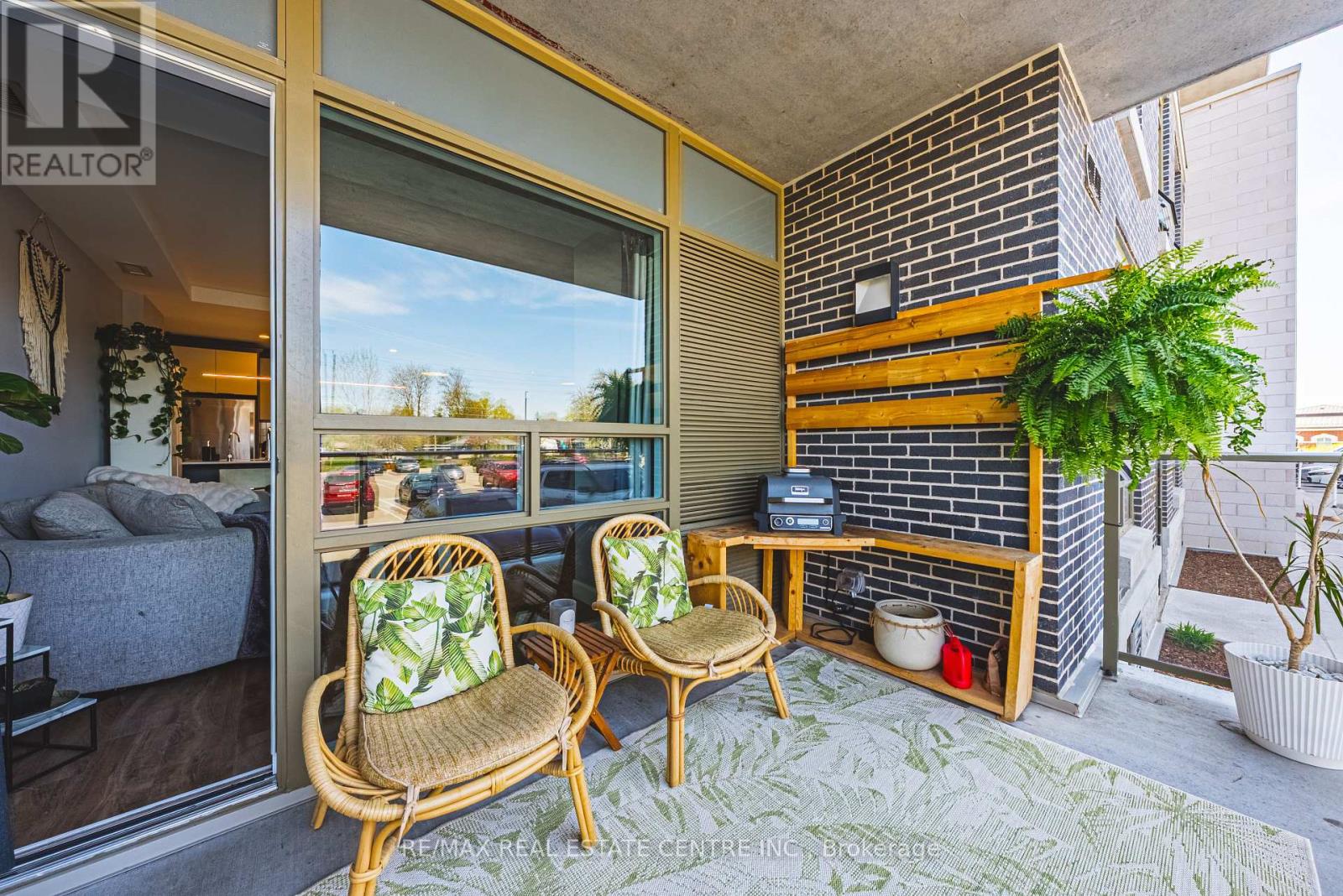 #111 34 NORMAN STREET - 15