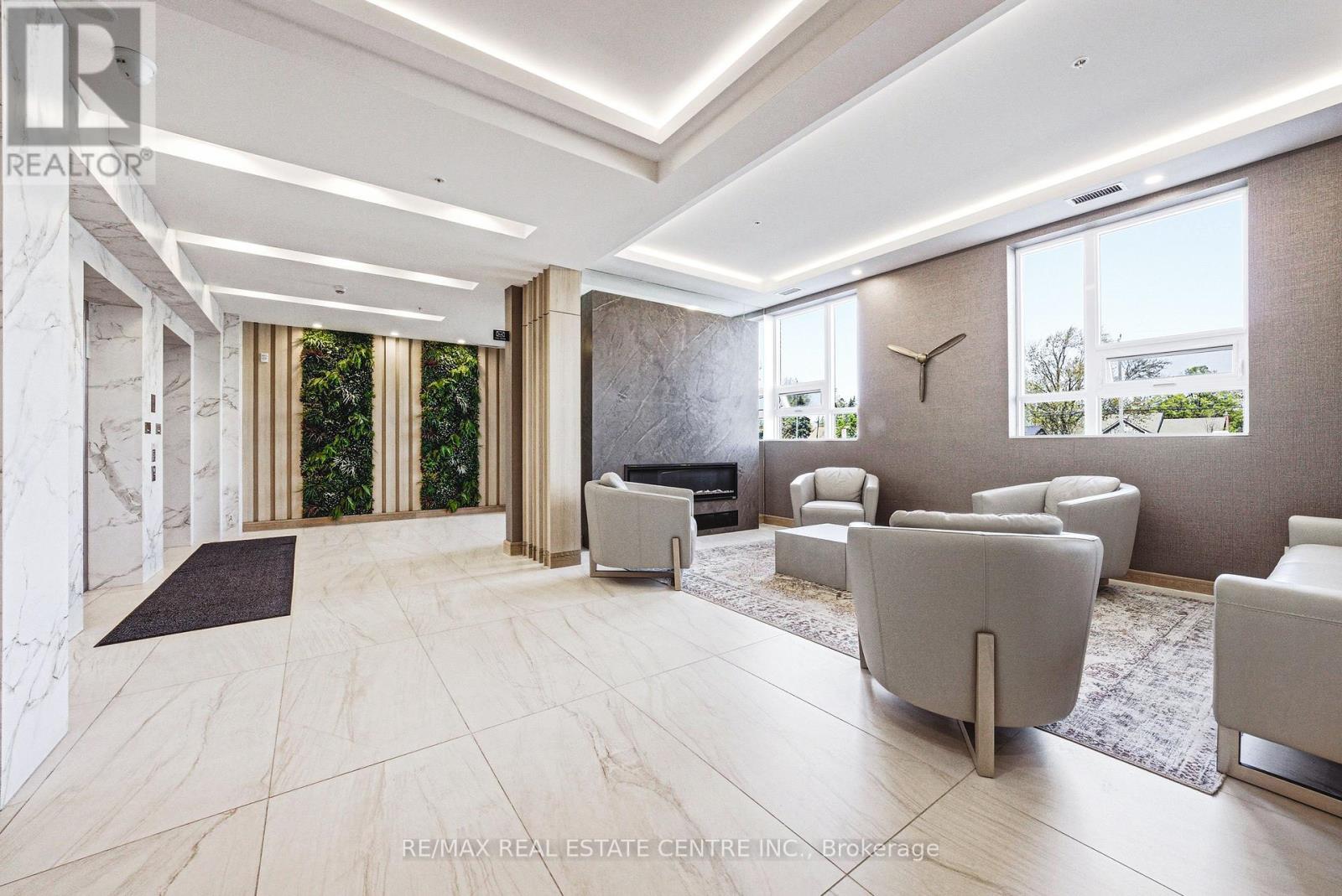 #111 34 NORMAN STREET - 3