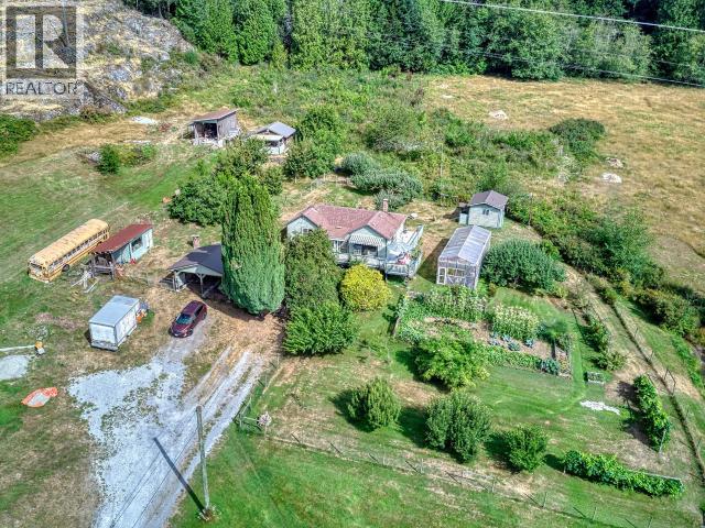 12328 HIGHWAY 101, Powell River