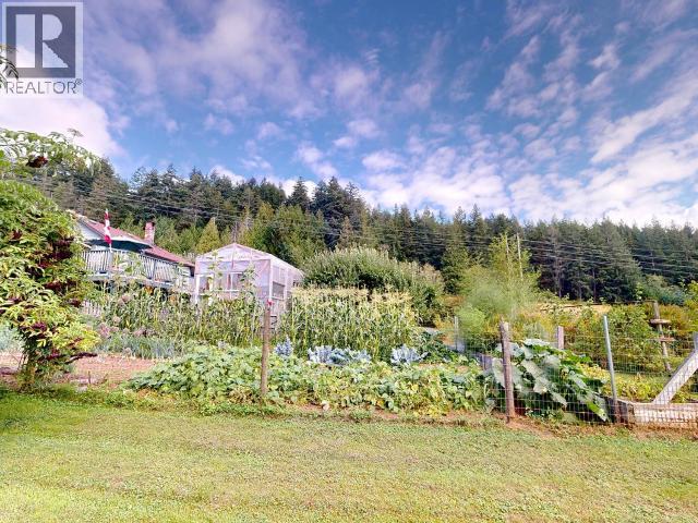 12328 HIGHWAY 101 - 52