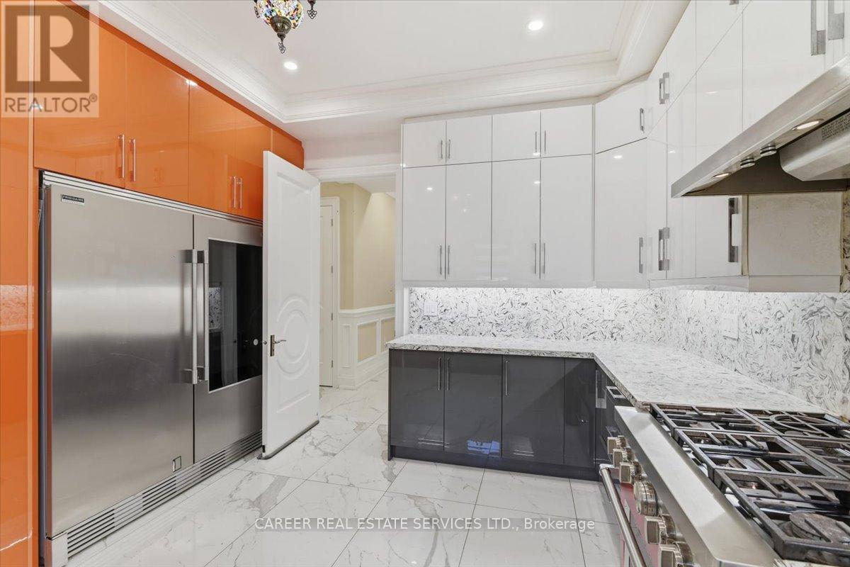 6 BELLEHAVEN CRESCENT - 17