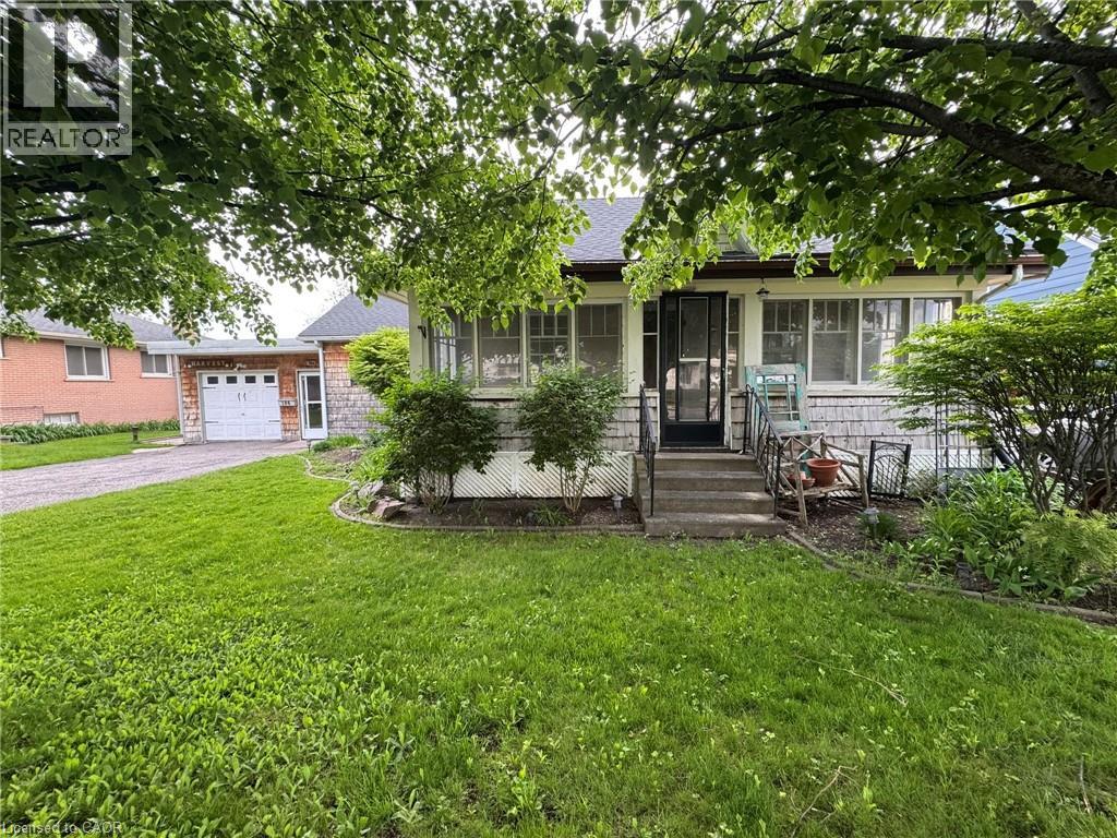 186 NORWICH Avenue - 34