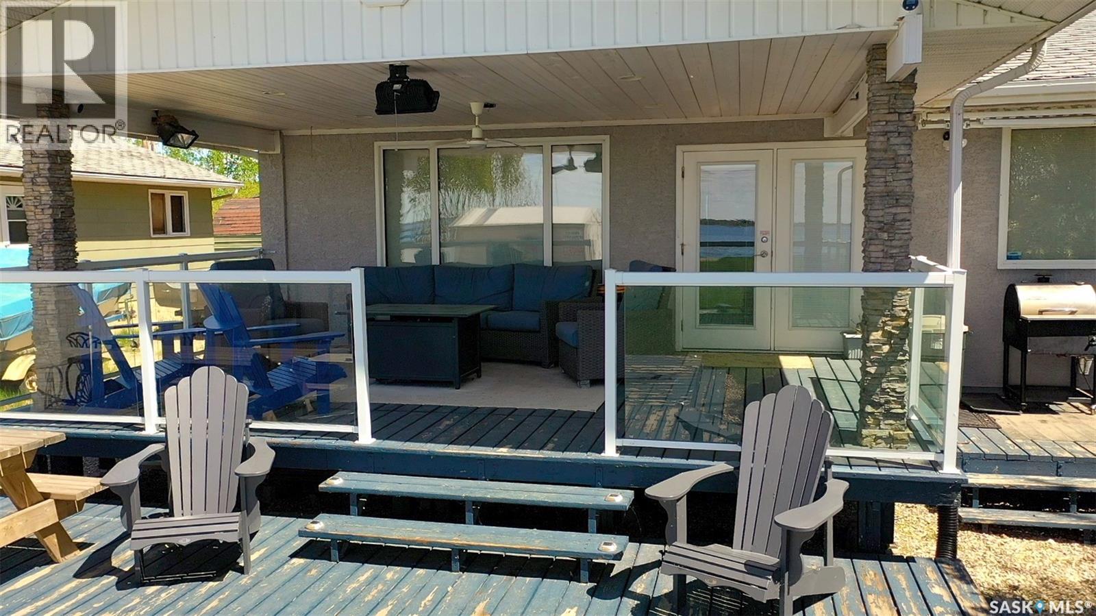 115 Lakeside DRIVE - 43
