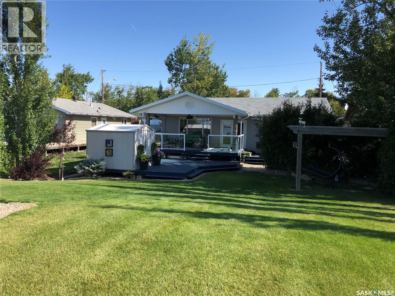 115 Lakeside DRIVE - 2