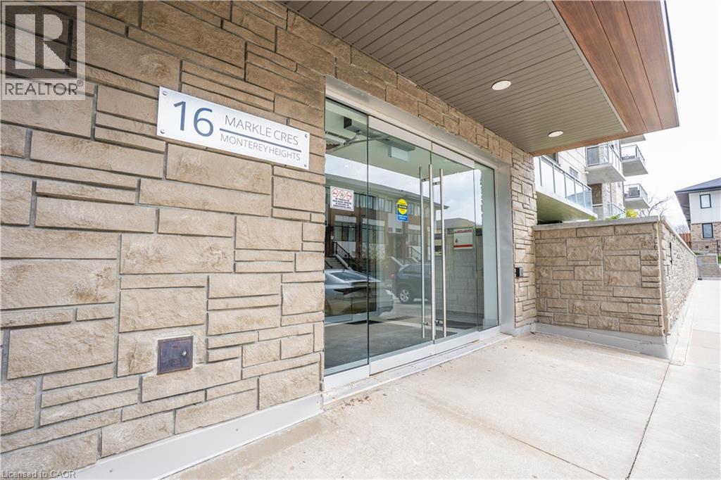 16 MARKLE Crescent Unit# 105, Ancaster, Ontario, L9G0H4 — Photo 3
